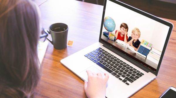Şcoală online fără conexiune la internet